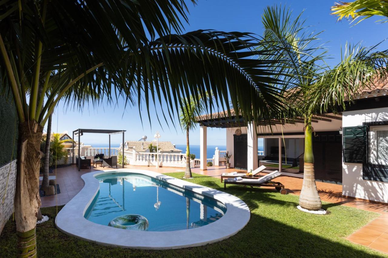 Home2Book Design Asian Sabina, Heated Pool & View Sauzal Exterior photo